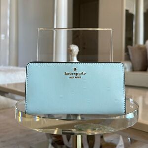 NWT Kate Spade Blue Wallet Sleek Design